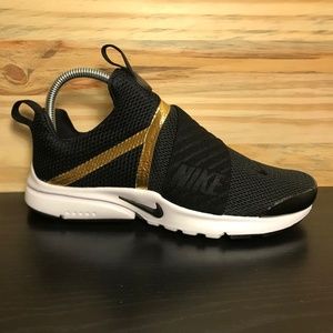 nike air presto extreme womens black and white